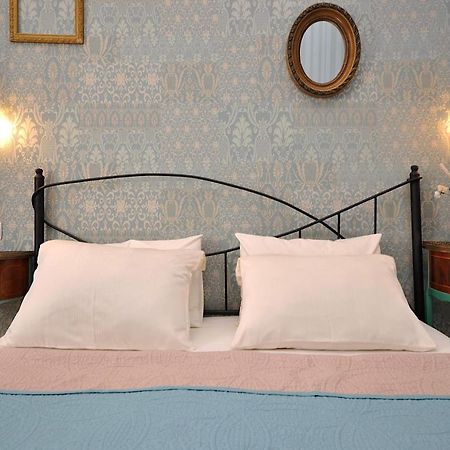 טביליסי Terrace Garden Boutique Hotel מראה חיצוני תמונה